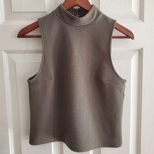 NWT EXPRESS Mock Neck Sleeveless Top size XS
